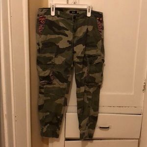 Camo pants